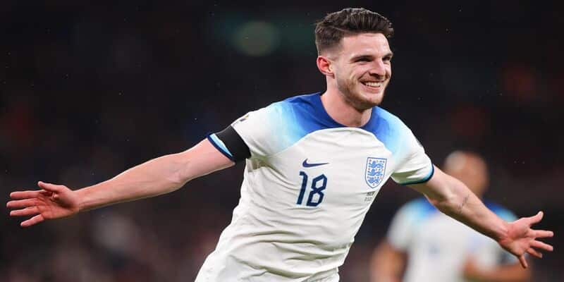 Chốt chặn uy tín cuối hàng tiền vệ - Declan Rice